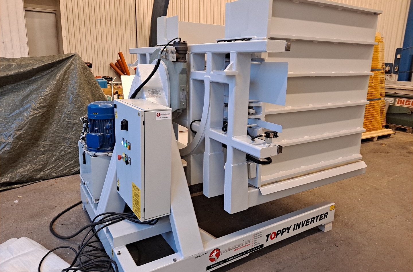 UDLEJNING - Stationær pallebytter - Semi Automatisk - UDLEJET
